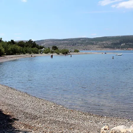Family Friendly Seaside Seline, Paklenica - 25504 Starigrad Paklenica